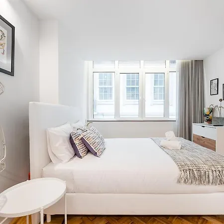 Apartment Guestready - Luminescence Near Carmo Church Porto